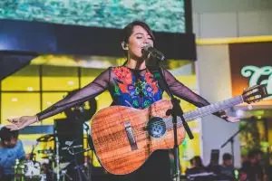 Disuruh milih musik atau akting, ini jawaban Lala Karmela