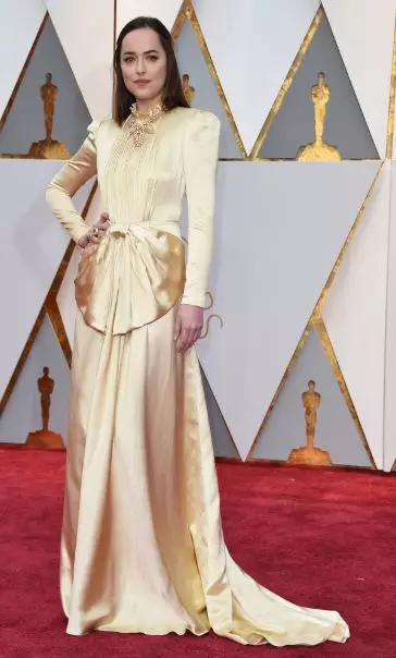 Best Dressed Oscar 2017 © 2017 brilio.net Best Dressed Oscar 2017 © 2017 brilio.net