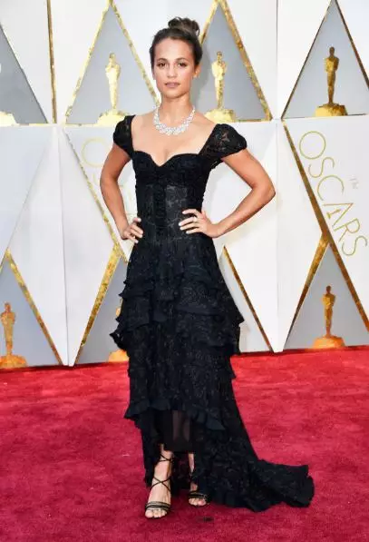 Best Dressed Oscar 2017 © 2017 brilio.net Best Dressed Oscar 2017 © 2017 brilio.net