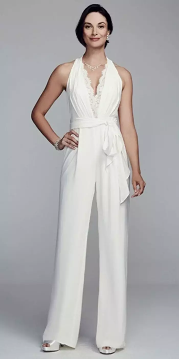 gaun pernikahan gaya jumpsuit © 2017 berbagai sumber gaun pernikahan gaya jumpsuit © 2017 berbagai sumber