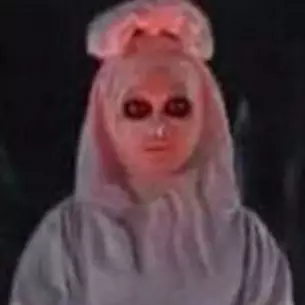 5 Ikon hantu paling legendaris di film Indonesia, siapa paling serem?