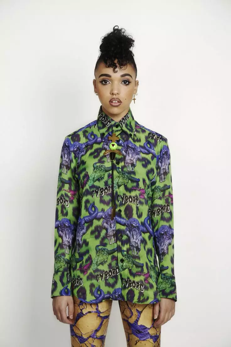 FKA Twigs Fashion © 2017 brilio.net FKA Twigs Fashion © 2017 brilio.net