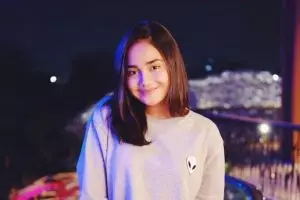 Live Instagram, artis cantik Indonesia curi perhatian Justin Bieber