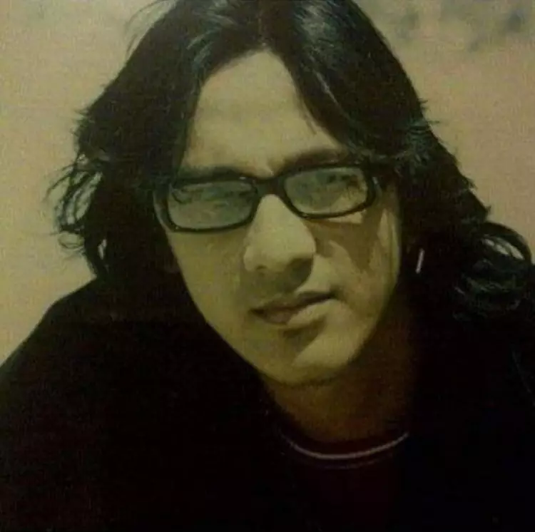 Foto jadul tunjukkan 10 artis ganteng ini pernah berambut gondrong