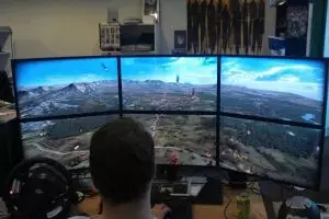 Dijamin kamu bakal betah di rumah kalau punya 10 set komputer ini 