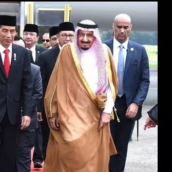 Raja Salman tinggalkan Bali, 18 penerbangan tertunda