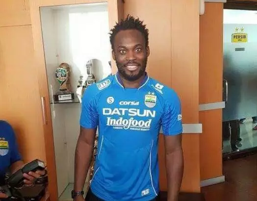 Essien mantan bintang Chelsea resmi berbaju Persib