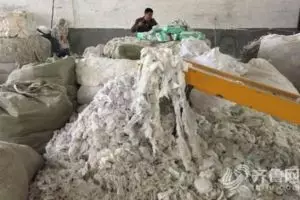 Pabrik ini daur ulang popok lama jadi baru, duh jijik ya?