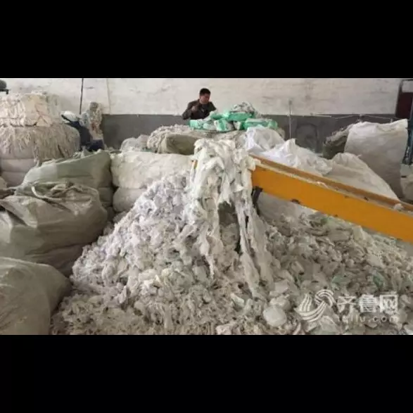 Pabrik ini daur ulang popok lama jadi baru, duh jijik ya?