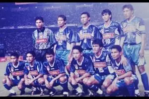 7 Produk ini pernah jadi sponsor utama kompetisi sepak bola Indonesia