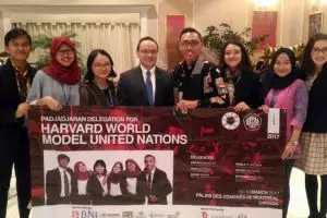 6 Mahasiswa Unpad ini ikut kompetisi sidang simulasi PBB, keren ya