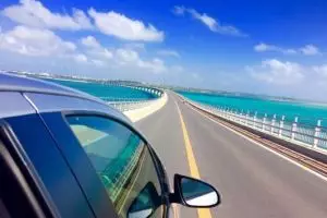 4 Jembatan di Jepang ini disebut paling indah, membelah laut biru