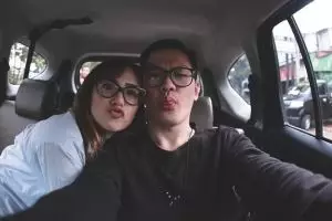 Move on dari Joshua, ini dia sosok pacar baru Pamela Bowie