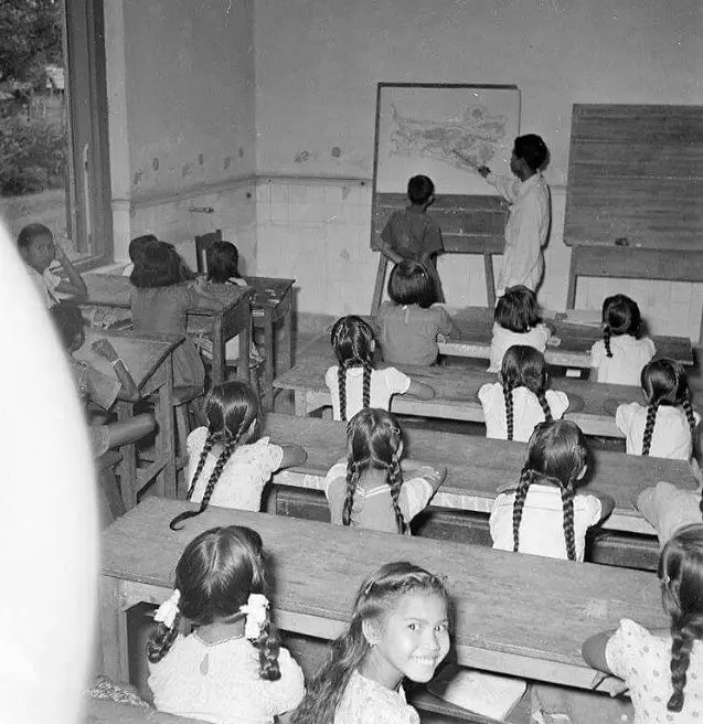 10 foto jadul anak-anak Indonesia ini bukti bahagia itu sederhana