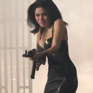 Transformasi Nikita Mirzani dalam berbagai kostum, cantik dan seksi