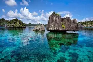 Misool, destinasi favorit Marischka Prudence saat ke Raja Ampat