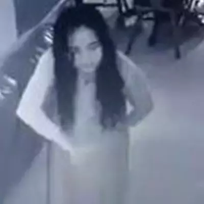 Terekam CCTV, pembantu ini menjelma jadi sosok wanita menyeramkan