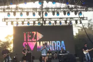 Jebolan Indonesian Idol ini ajak penonton BFF goyang bareng, seru abis