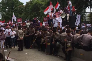 Sebelum sidang pledoi muncul kabar pengerahan massa yang besar