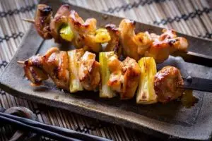 Tips praktis dan mudah bikin Yakitori Jepang di rumah, yuk cobain!