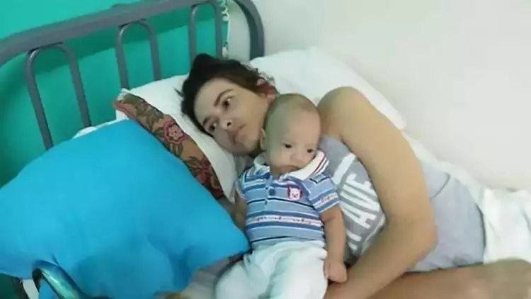 Melahirkan saat koma, wanita ini tersadar karena sang bayi