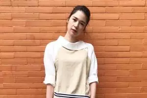 Laura Basuki tiba-tiba ngamuk kepada fansnya di Instagram, ada apa ya?