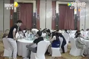 Pengen pernikahan meriah, mempelai pria ini sewa 200 orang jadi tamu