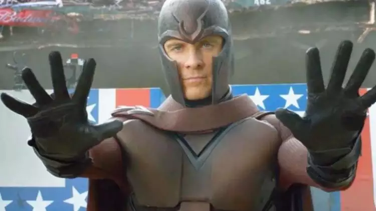 Pemeran Magneto turun gelanggang jadi pembalap, serius alih profesi?