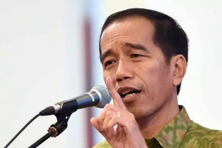 Presiden Jokowi: Gebuk dan tendang ormas penentang Pancasila!