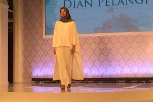 Sambut Ramadan, Dian Pelangi hadirkan koleksi exclusive scarf