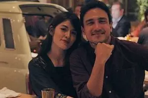 13 Potret kemesraan Raisa - Hamish sebelum lamaran, bikin patah hati
