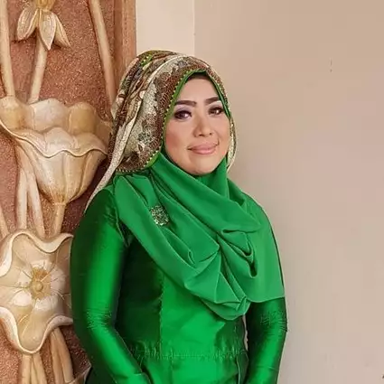 Move on dari Nassar, Muzdalifah resmi menikah dengan pengusaha