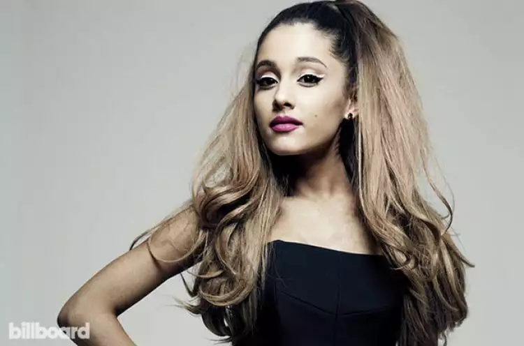 9 Fakta tentang Ariana Grande yang mendapatkan teror bom di konsernya