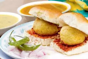 Ini lho resep bikin Vada Pav, burger khas India yang bikin ketagihan