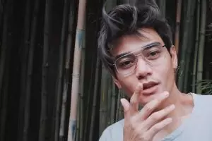 Achmad Yudha, si ganteng dokter spesialis kulit yang fashionable abis