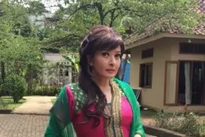 Ini kisah rumah tangga Yana Zein hingga jadi tulang punggung keluarga