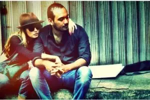 Akan menikah, ini 5 fakta perjalanan cinta Ario Bayu & Valentine Payen