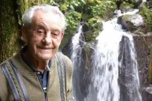 Kakek ini habiskan 40 tahun demi hijaukan hutan, hasilnya luar biasa