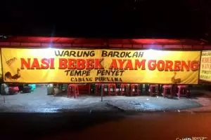 Cek sekitar, pasti kamu ketemu 11 nama tempat jualan bermakna doa ini