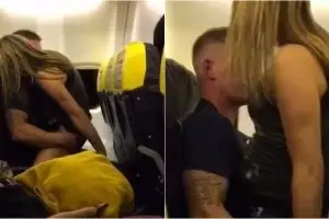 Terekam kamera, pasangan ini tak malu beradegan mesum di pesawat