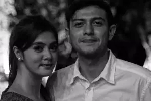 Move on dari Risty Tagor, ini 12 potret mesra Rifky Balweel & kekasih