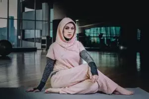 Makin adem, 10 artis cantik ini putuskan berhijab setelah punya anak