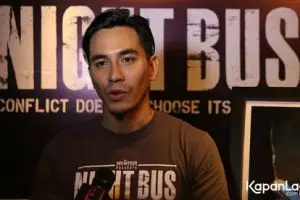 Dasarnya suka bola, 3 seleb ini buka bisnis lapangan futsal