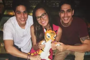 Potret kompaknya Chandrawinata bersaudara, sibling goals banget nih