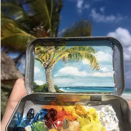 Seniman ini lukis pemandangan dalam kotak mini, ini 15 karyanya