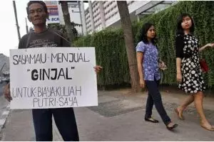 10 Foto ini bukti ayah adalah sosok yang luar biasa, bikin haru