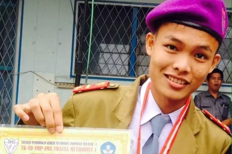 Yacob Nainggolan, pemuda kampung langganan dapat beasiswa pendidikan