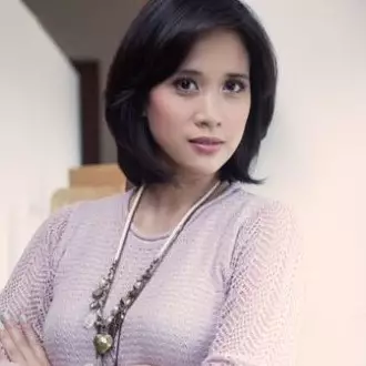 Begini tips Fanny Fabriana pakai media sosial dengan bijak, apa ya?