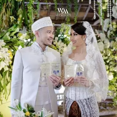 Sah! Ini 10 potret sakral pernikahan Tyas Mirasih dan Rayden Soedjono