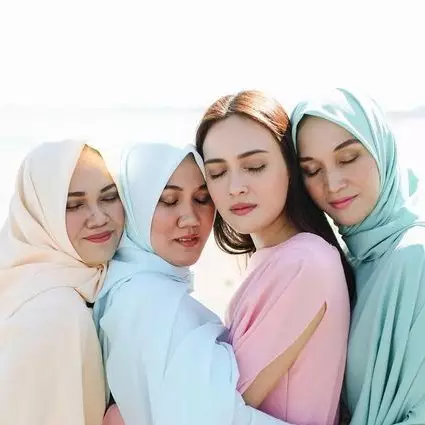 Postingan Shandy Aulia soal perbedaan di keluarganya ini tuai pujian